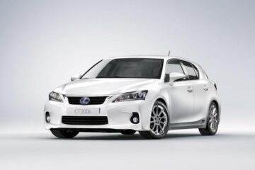 Lexus CT 200h este cel mai economic model premium pe benzină