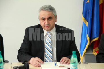 Rectorul Valentin Popa