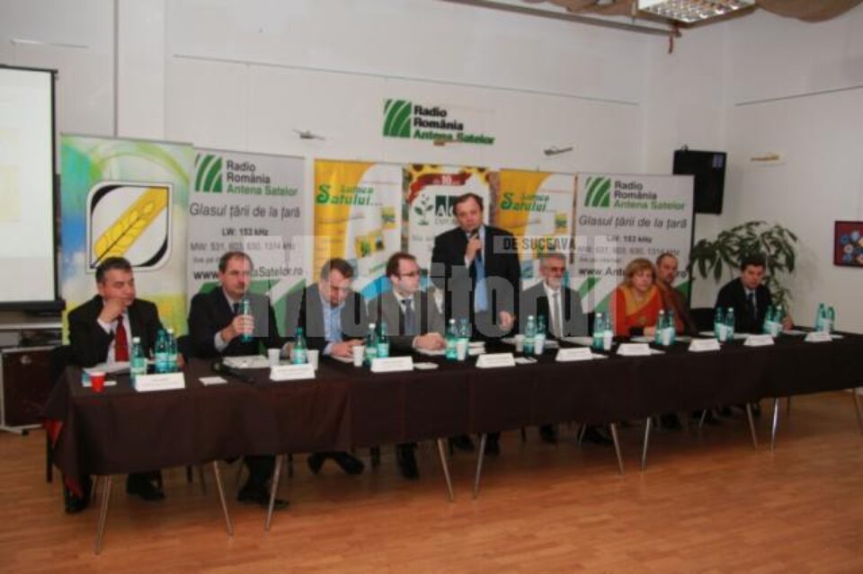 Gheorghe Flutur la forumul „Agricultura încotro?”, organizat în cadrul Târgului Agro Expo Bucovina Gheorghe Flutur la forumul „Agricultura încotro?”, organizat în cadrul Târgului Agro Expo Bucovina