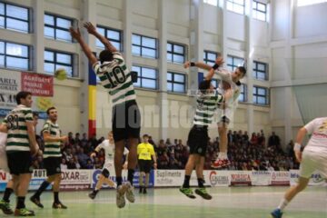 Universitatea și-a compromis șansele de calificare în semifinale