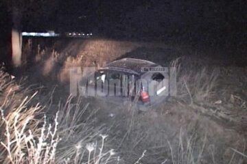 Cele trei persoane din Opel au scăpat fără leziuni