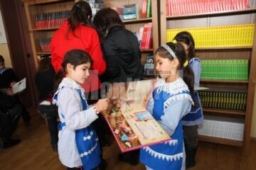 Peste 4.000 de locuri în clasa pregătitoare și clasa I, rămase libere după prima etapă de înscriere