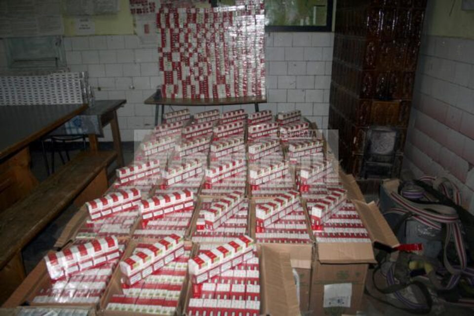 Țigări de contrabandă