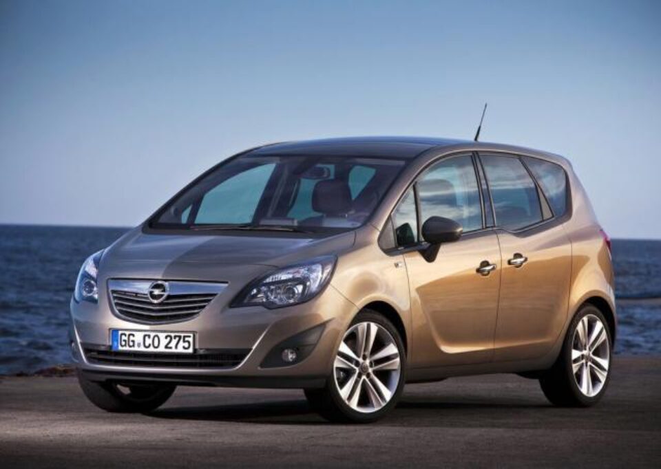 Opel a fabricat 11 milioane de modele la uzina din Spania Opel a fabricat 11 milioane de modele la uzina din Spania