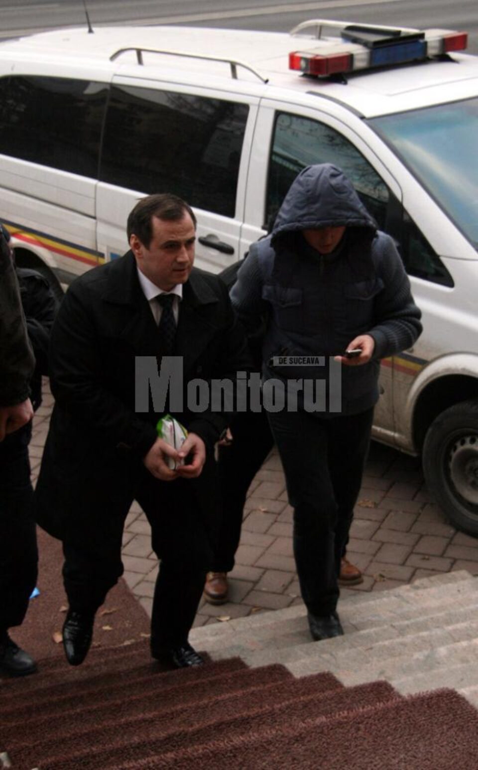 Ieri la prânz, Vasilică Pușcașu a fost preluat de autoritățile austriece și urcat în avionul de Viena