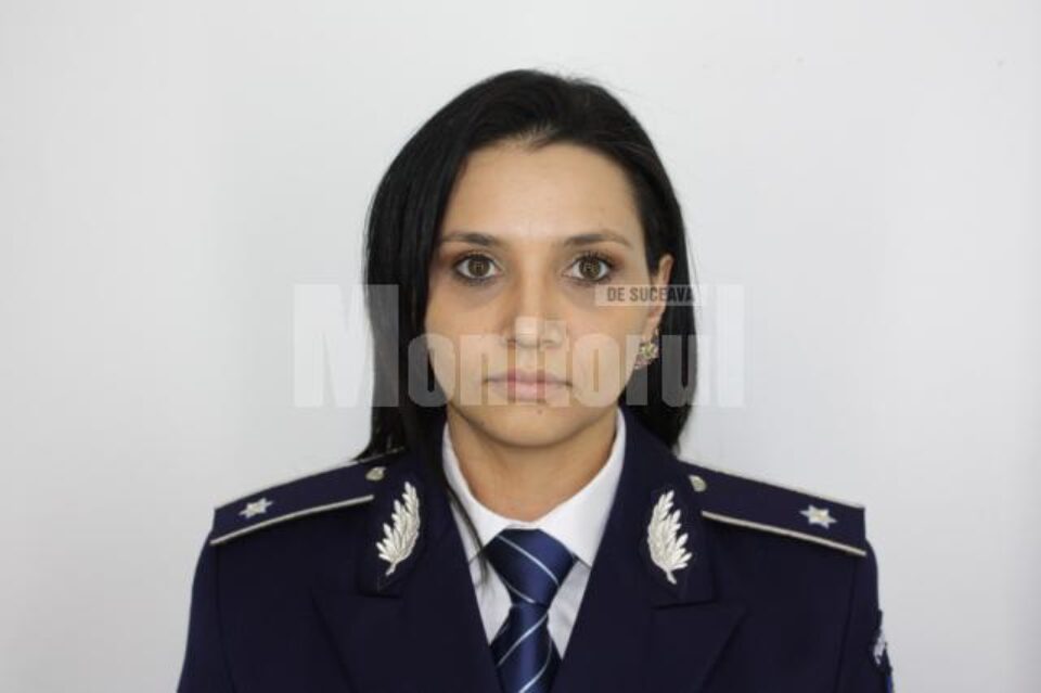 Șefa Biroului Control Intern din cadrul IPJ Suceava, Loredana Nițulescu, a fost avansată în gradul de subcomisar