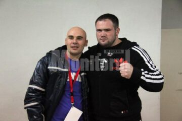 Ghiță Ignat, alias “Ursul Carpatin”, a măturat prin cușcă cu adversarul său