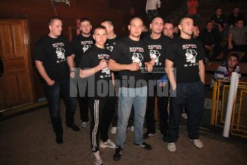 Ghiță Ignat, alias “Ursul Carpatin”, a măturat prin cușcă cu adversarul său