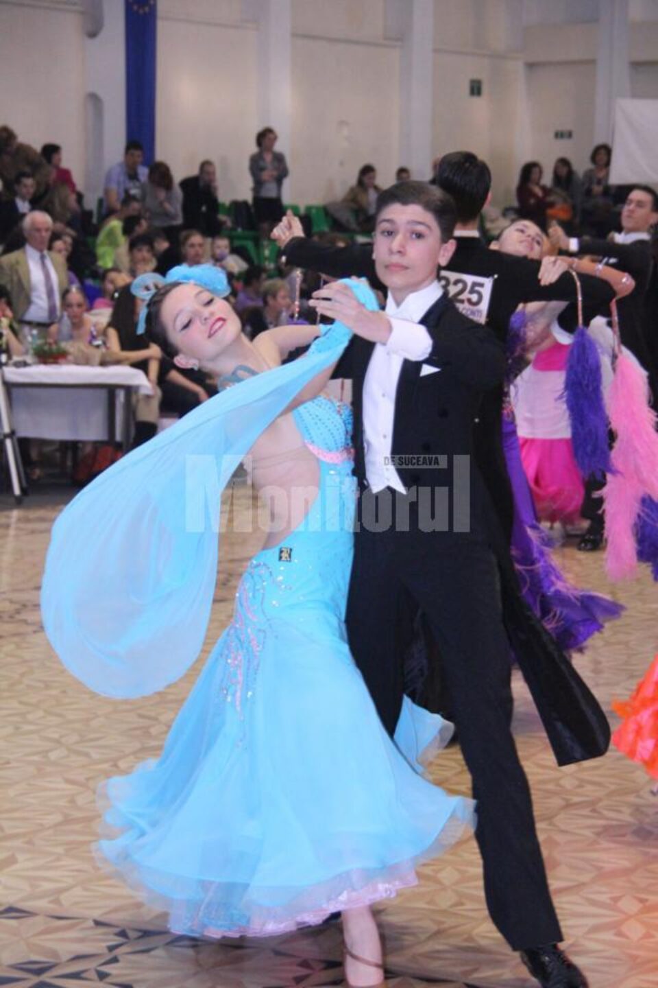 La prima ediție a Concursului Național de dans Sportiv “Cupa Bucovinei” au participat peste 600 de perechi de dansatori din întreaga țară
