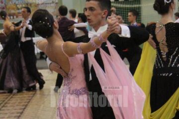 La prima ediție a Concursului Național de dans Sportiv “Cupa Bucovinei” au participat peste 600 de perechi de dansatori din întreaga țară