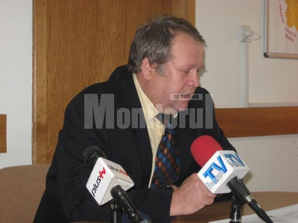 Inspectorul școlar general adjunct Vasile Monacu