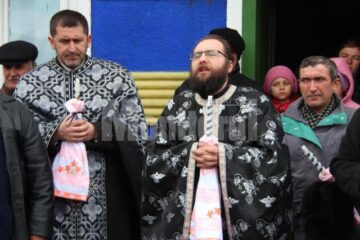 Preoții care au oficiat înmormântarea