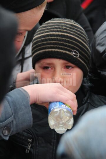 Durerea unui copil de opt ani, care și-a pierdut fratele mai mic