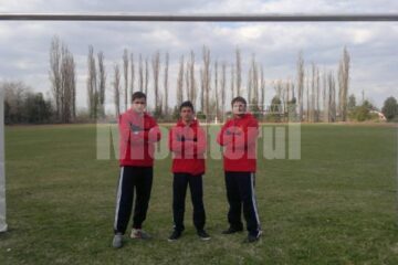 Alexandru Vlad Nistor, Daniel Plai și Adrian Alexandru Buiciuc Adrian Alexandru, de la stânga la dreapta, cei trei humoreni care participă la Campionatul European