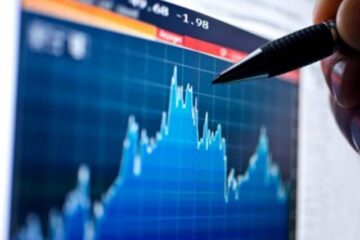 Numărul pensionarilor a scăzut cu 86.000 în 2011