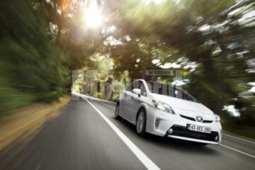 Toyota a lansat pe piața românească Prius Facelift