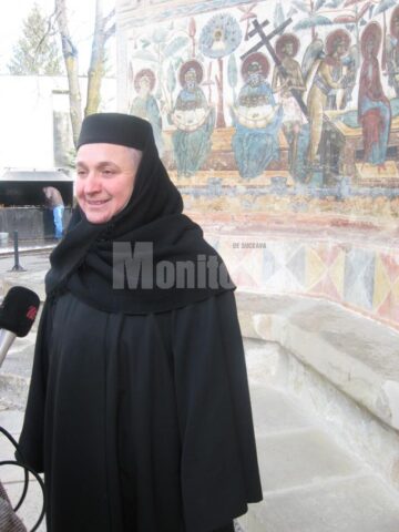 Monahia Gabriela Platon