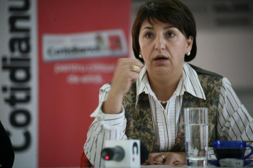 Sulfina Barbu: Primăriile care au probleme financiare, nu-și pot plăti salariile, vor fi primele ajutate (foto: cotidianul.ro)