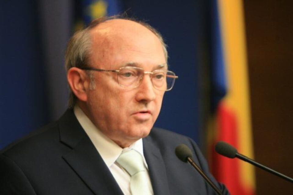 "Pentru a fi sincer, (corupția) este atât de înrădăcinată în sistemul nostru, încât este cu adevărat dificil să fie eliminată" - Ladislau Ritli (foto: gov.ro)