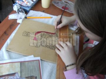 Copiii pasionați de pictura bizantină vor expune la Iulius Mall