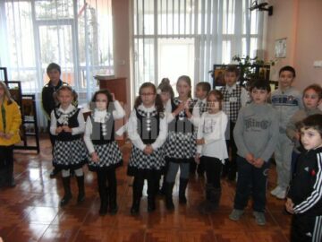 Copiii pasionați de pictura bizantină vor expune la Iulius Mall