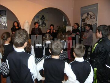 Copiii pasionați de pictura bizantină vor expune la Iulius Mall