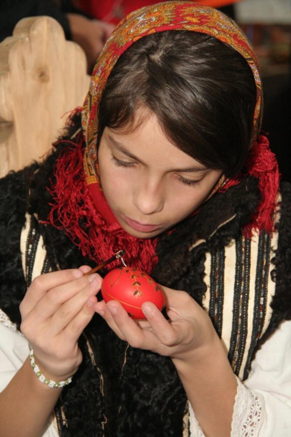 A crea înseamnă a face să existe, a aduce la viață