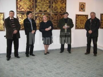 Expoziție de pictură „Simbol, Credință și Artă”
