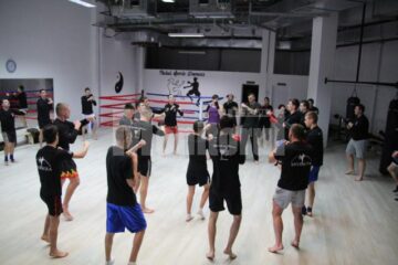 Sala clubului Devencea este mereu plină de sportive aflați la antrenamente