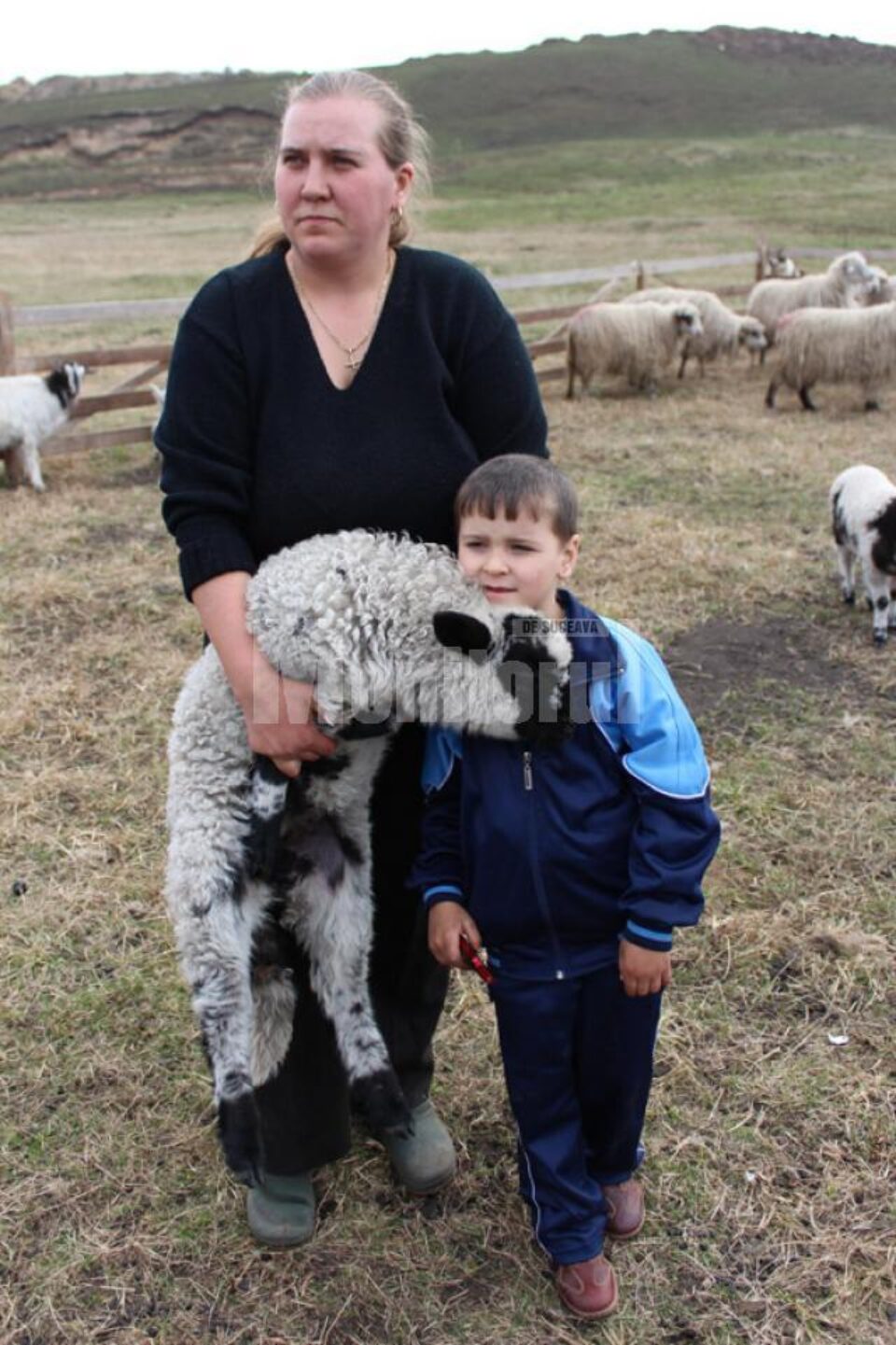 Ionela Atodiresei: Cu multă muncă se poate trăi și din oierit