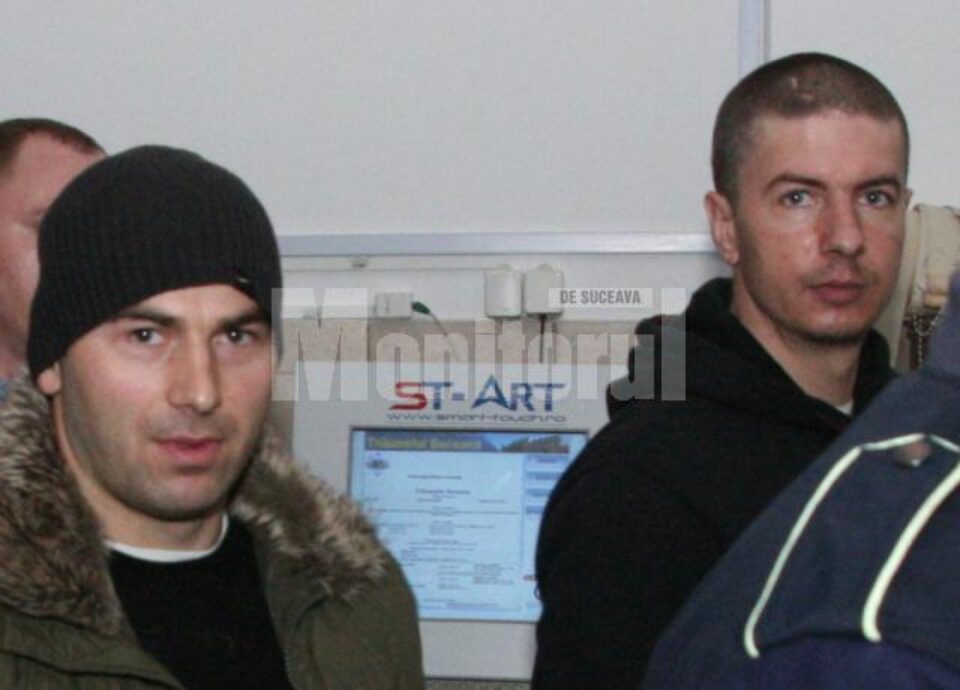 Pedeapsa cea mai grea, 28 de ani, o va avea de executat Iulian Spatariu (stânga), iar cel mai ieftin, 12 ani, a scăpat Vasile Ion Crasi (dreapta) Pedeapsa cea mai grea, 28 de ani, o va avea de executat Iulian Spatariu (stânga), iar cel mai ieftin, 12 ani, a scăpat Vasile Ion Crasi (dreapta)