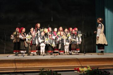 Concertul „Postul Mare – Cântări și versuri”, pe scena Casei de Cultură