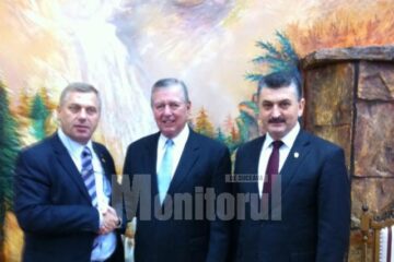 Întâlnirea dintre Dumitru Morhan și John Ashcroft a avut loc acum câteva zile la Oradea