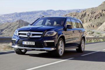 Mercedes introduce noua generație GL