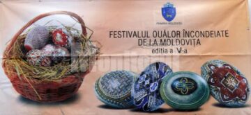 Festivalul Ouălor Încondeiate de la Moldovița