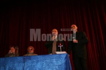 Ioan Nastase, președintele „Asociației Pensionarilor Dorna 2003”, alături de Cezar Ioja