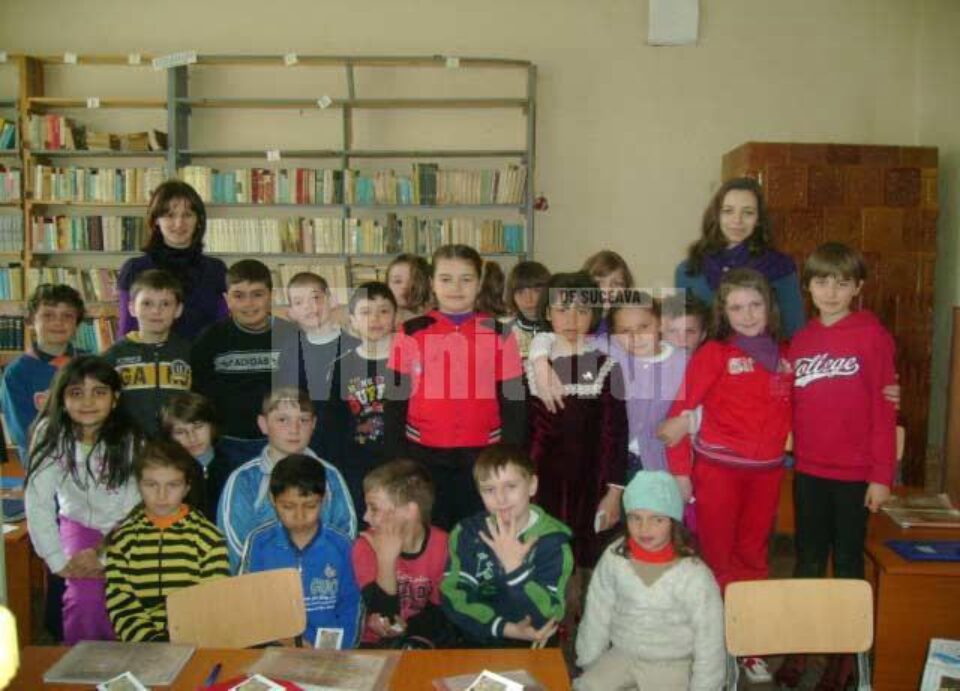 Întâlniri cu scriitori, lansări de carte, carnaval, la Colegiul „Dragoș Vodă” Câmpulung