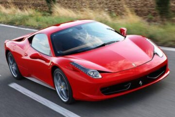 Ferrari va lansa anul viitor primul hibrid de performanță