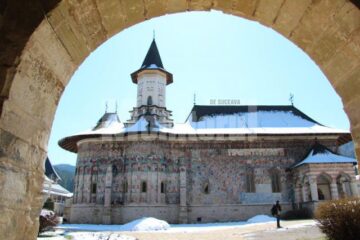 Măicuțele sper să vină tot mai mulți turiști la Sucevița