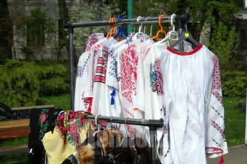 Sucevenii își prezintă tradițiile la București