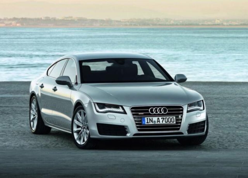 Audi A7 Sportback redefinește eleganța limuzinelor germane