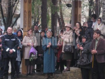 Primirea raclei cu Moaștele Sf. Spiridon aduse din Grecia