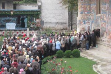 Mănăstirea Voroneț își serbează de Sf. Gheorghe Hramul