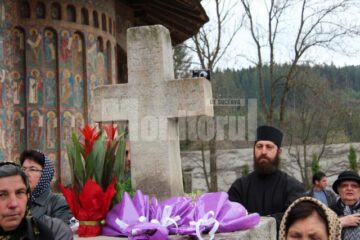 Hramul Mănăstirii Voroneț