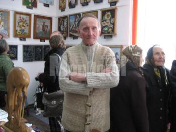 Dragoș Olaș la vernisajul expoziției