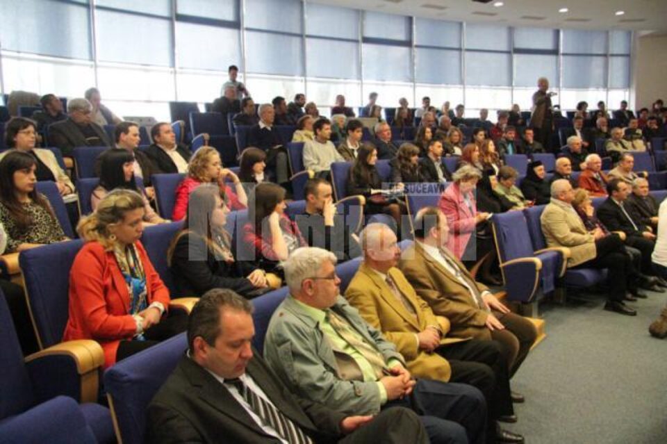 Prorectorul USV Ștefan Purici și-a lansat volumul „Istoria Basarabiei. Note de curs”