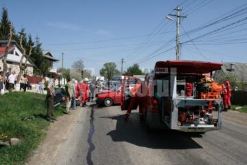 Doi șoferi din Botoșani au fost implicați într-un accident rutier produs pe DN 29, în Plopeni-Salcea