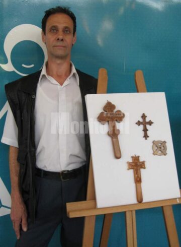 Nicolaie Gheorghian și-a găsit calea în sculptura de mici dimensiuni