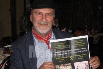 Mihai Pînzaru PIM, cu afișul expoziției