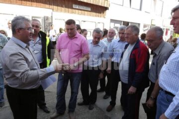Primarul Ion Lungu a discutat cu comercianții pentru a găsi rezolvare la toate problemele cu care aceștia se confruntă